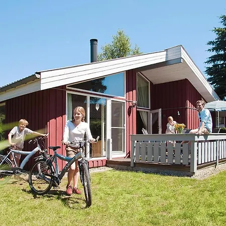In Granzow At 500 M From The Lake Tatil Evi